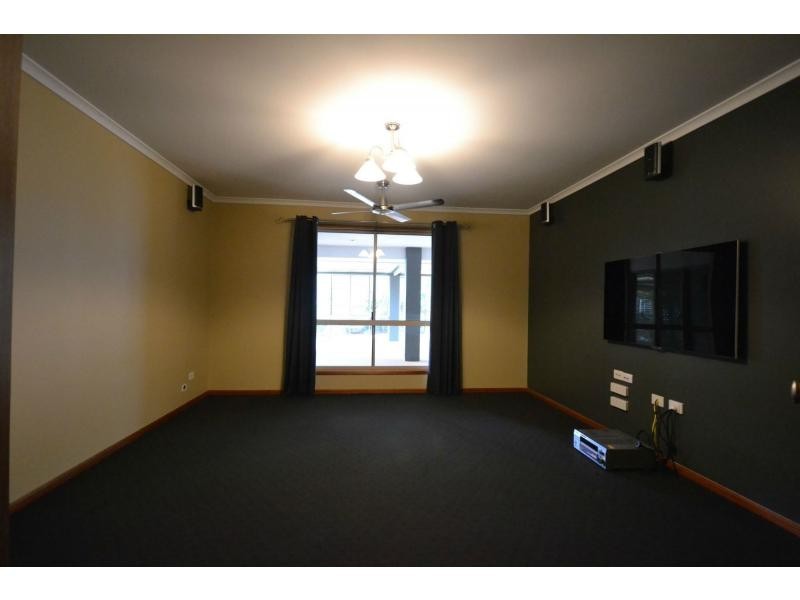 10 Pearl Court, Rangeville QLD 4350