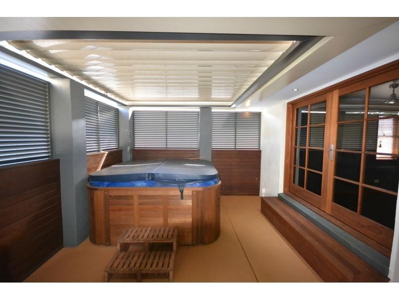 10 Pearl Court, Rangeville QLD 4350