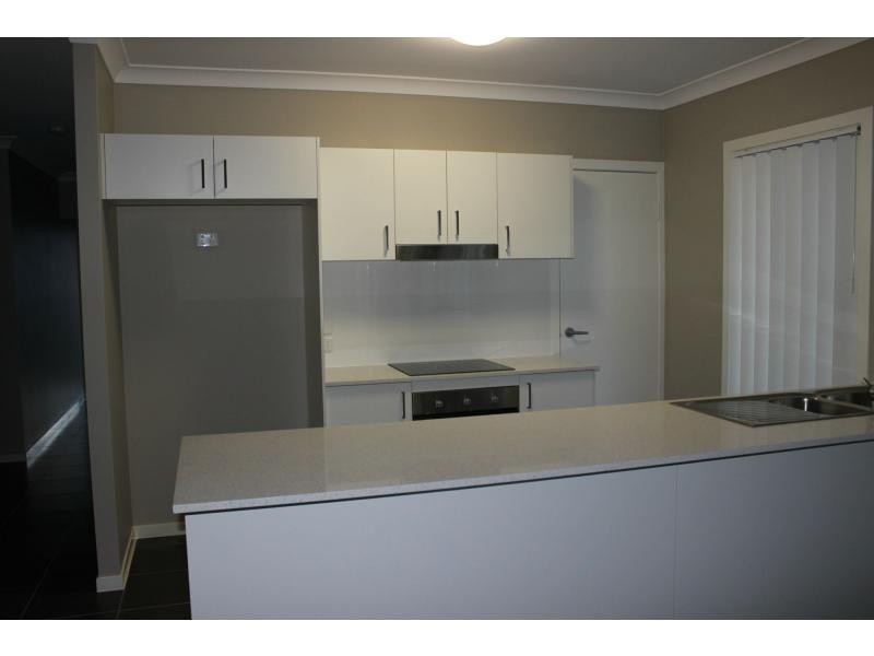 47 Whitman Street, Westbrook QLD 4350