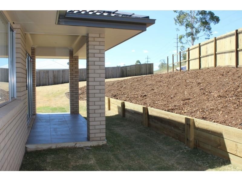 47 Whitman Street, Westbrook QLD 4350