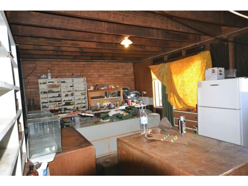 2 Harris Street, Harristown QLD 4350