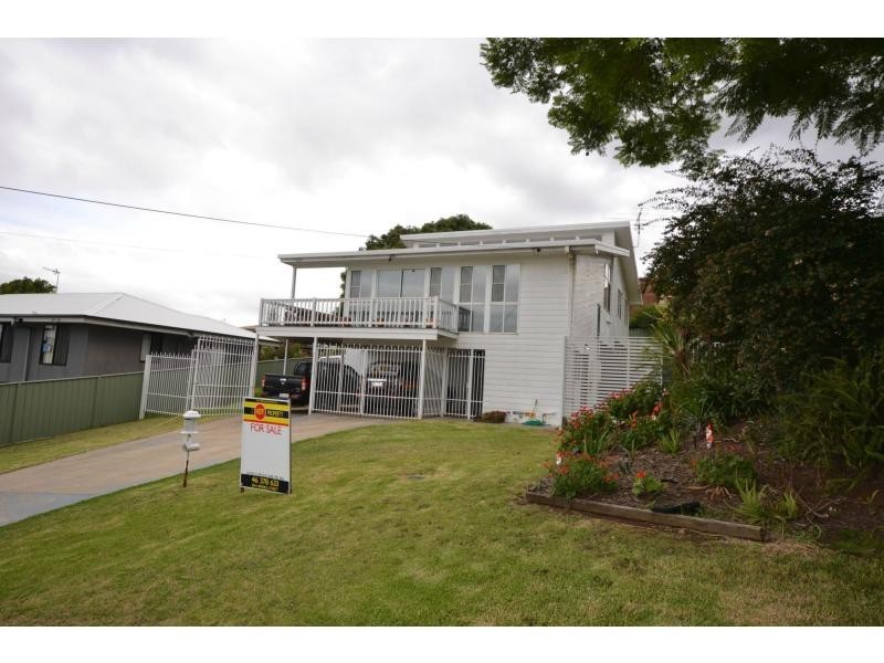 9 Greenbury Street, Rockville QLD 4350