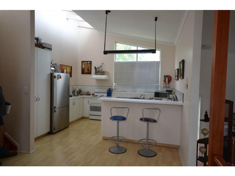 9 Greenbury Street, Rockville QLD 4350