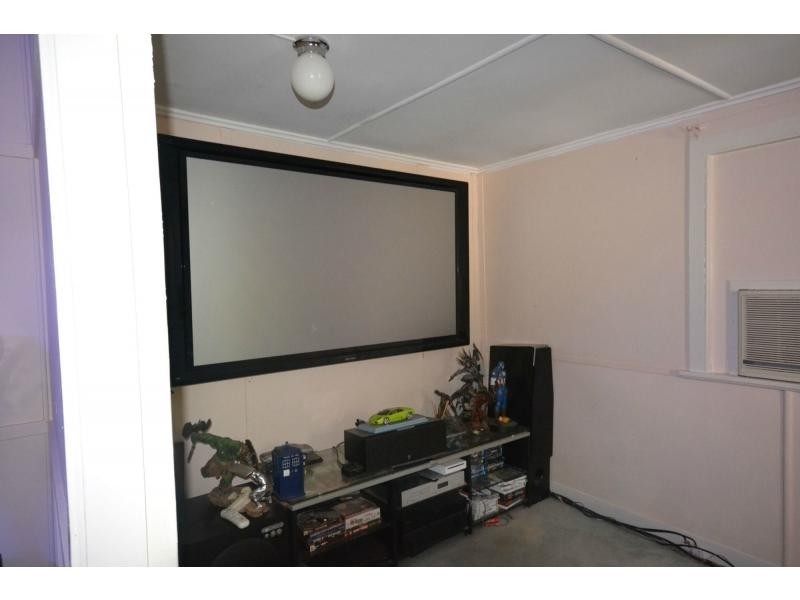 2 Venture Street, North Toowoomba QLD 4350