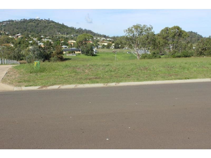 9 Northerly Drive, Hodgson Vale QLD 4352