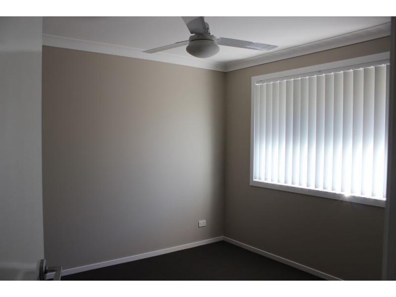 2/22 Alpine Court, Cranley QLD 4350