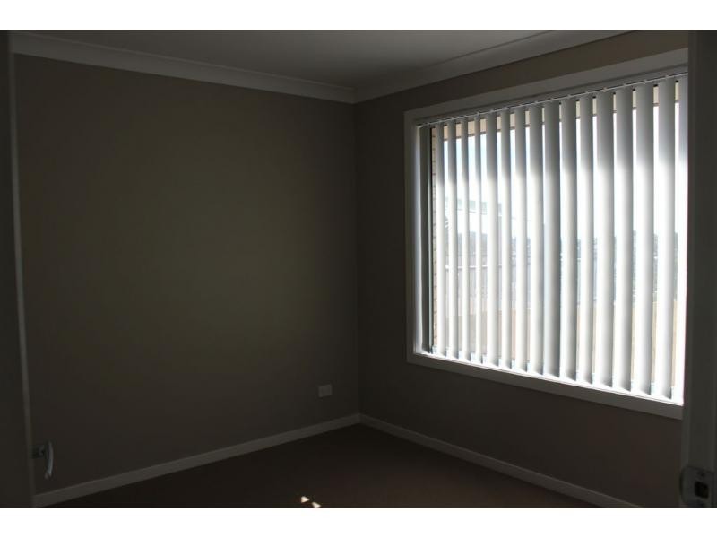 1/103 Gorman Street, Darling Heights QLD 4350