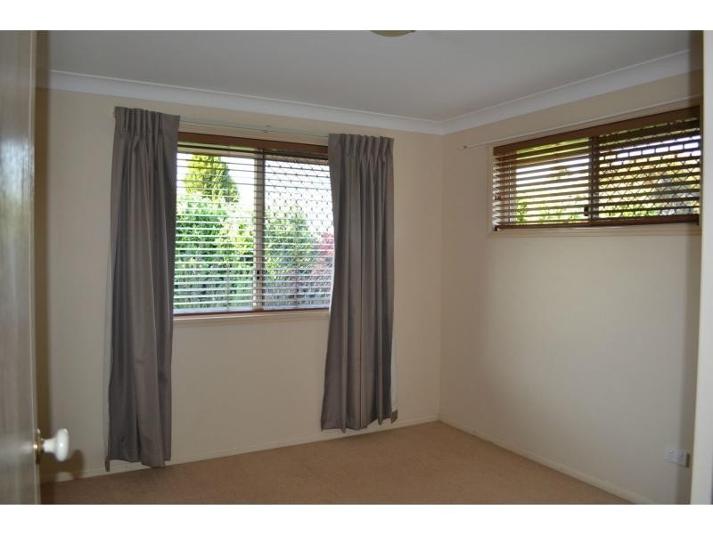 14 Scullin Street, Middle Ridge QLD 4350