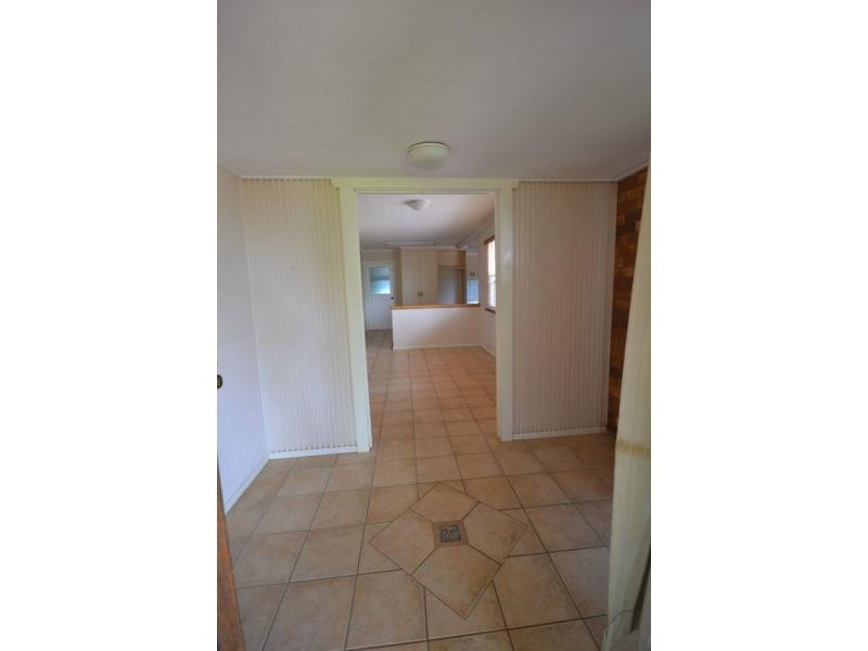 43 Hoey Street, Kearneys Spring QLD 4350