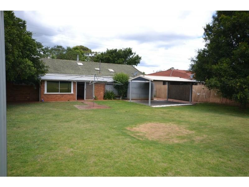 43 Hoey Street, Kearneys Spring QLD 4350