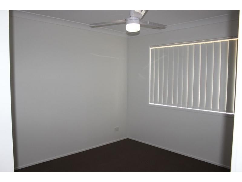 Unit 2 /6 Rubie Court, Westbrook QLD 4350