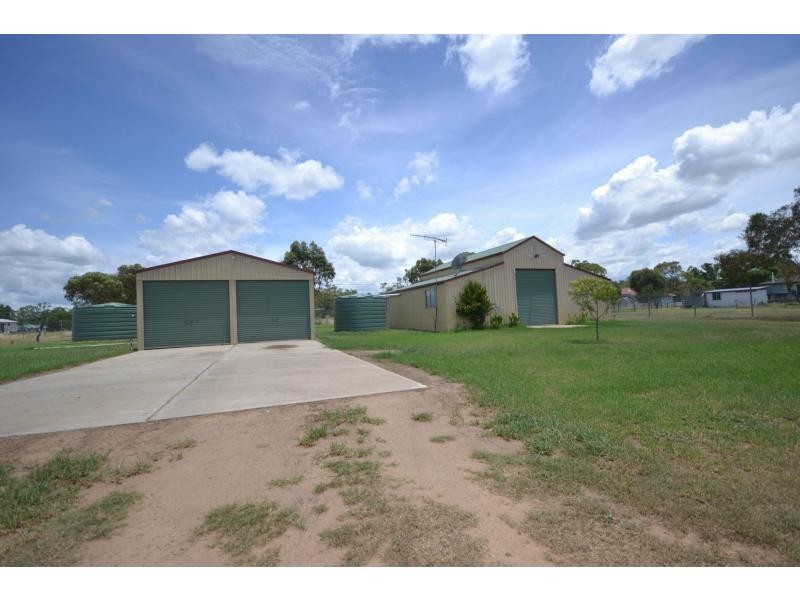 7-11 Donald Street, Leyburn QLD 4365