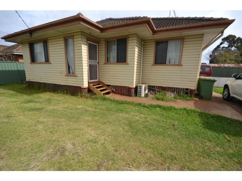 441 Tor Street, Newtown QLD 4350