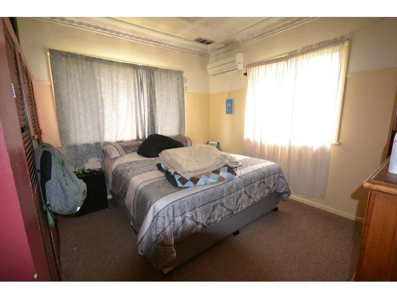 441 Tor Street, Newtown QLD 4350