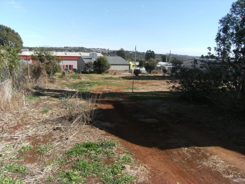 77 Ruthven Street, Harlaxton QLD 4350