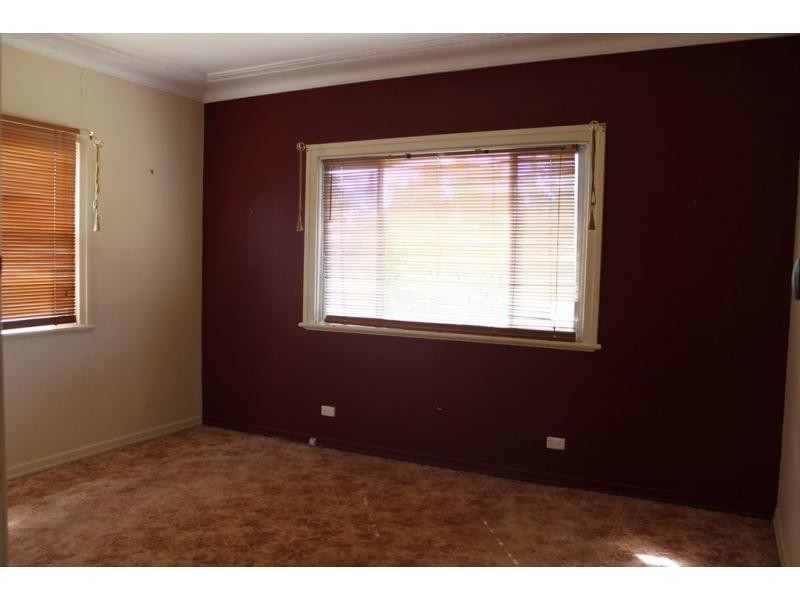 188 South Street, Centenary Heights QLD 4350