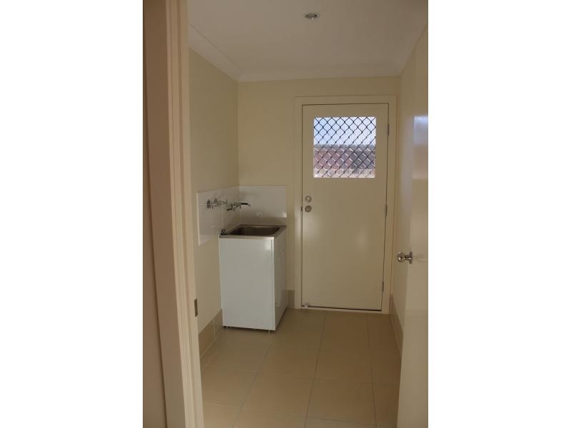 23 Mansell Boulevard, Cotswold Hills QLD 4350