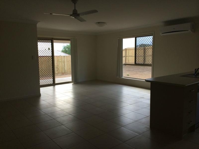 22 Wandoo Crescent, Westbrook QLD 4350