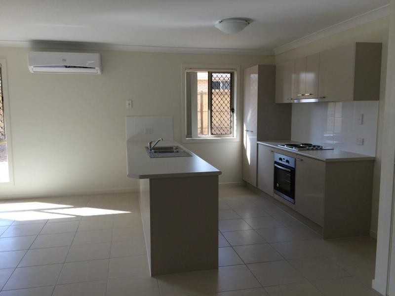 22 Wandoo Crescent, Westbrook QLD 4350