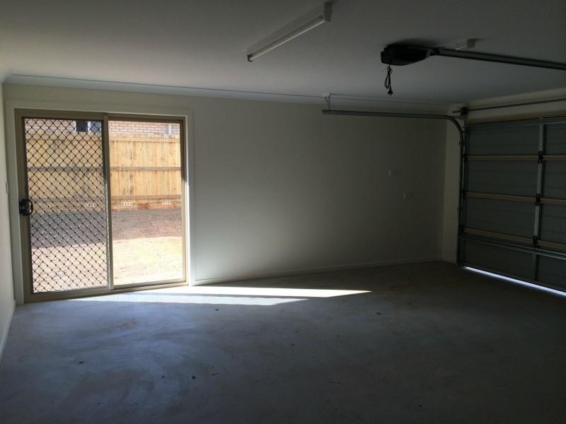 22 Wandoo Crescent, Westbrook QLD 4350