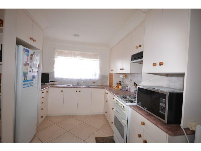 14 Gouldson Drive, Kearneys Spring QLD 4350