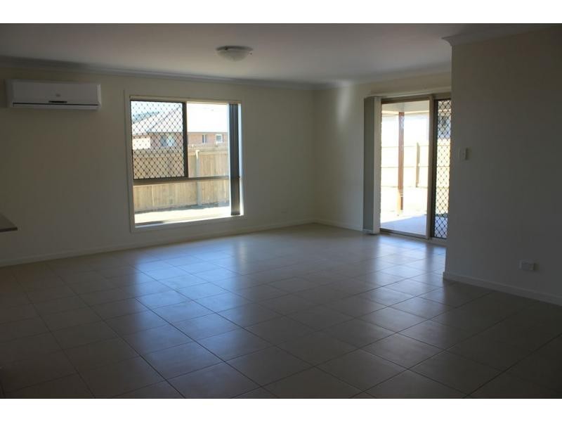 17 Wandoo Crescent, Westbrook QLD 4350