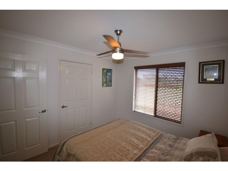 16 Phipps Drive, Meringandan West QLD 4352