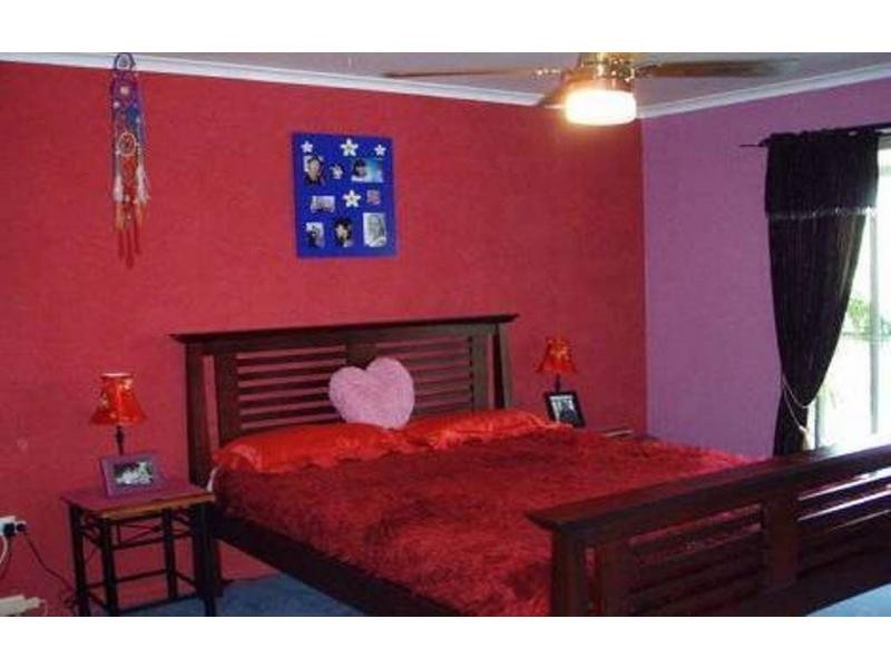 8703 Warrego Highway, Withcott QLD 4352