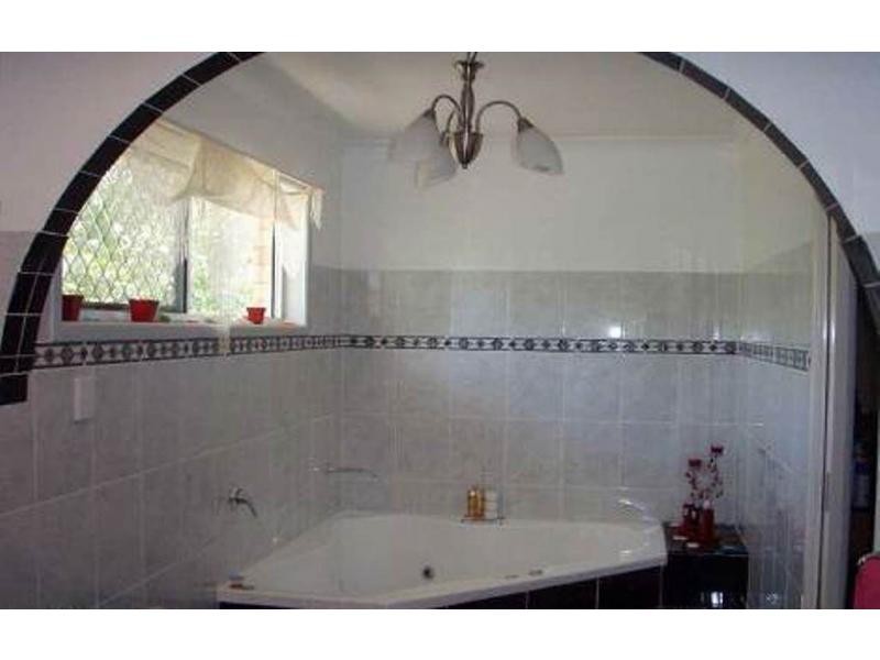 8703 Warrego Highway, Withcott QLD 4352