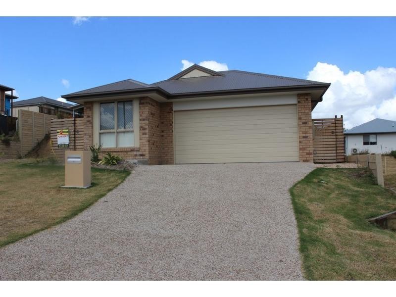 4 Preston Court, Glenvale QLD 4350