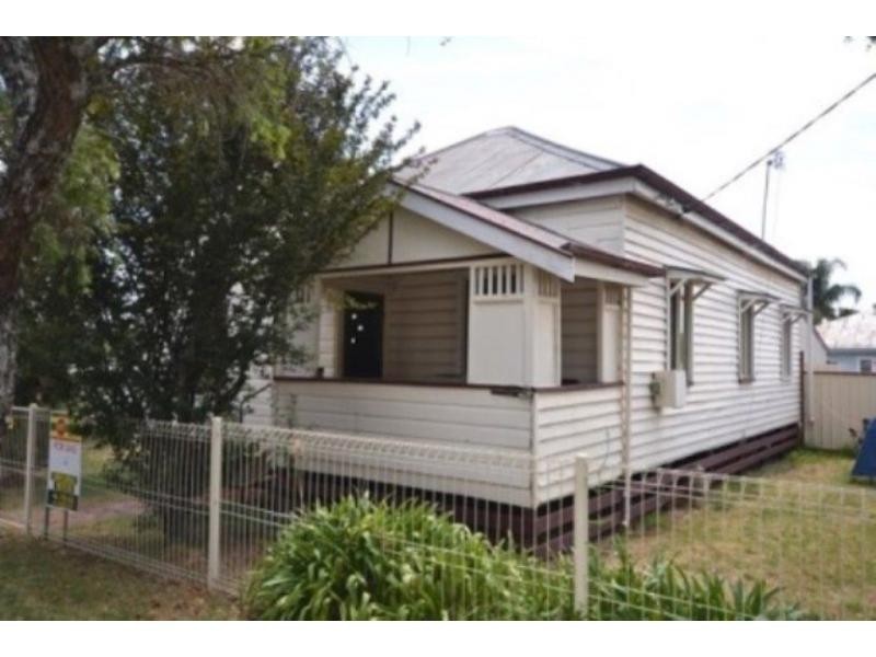 35 Raff Street, Toowoomba City QLD 4350