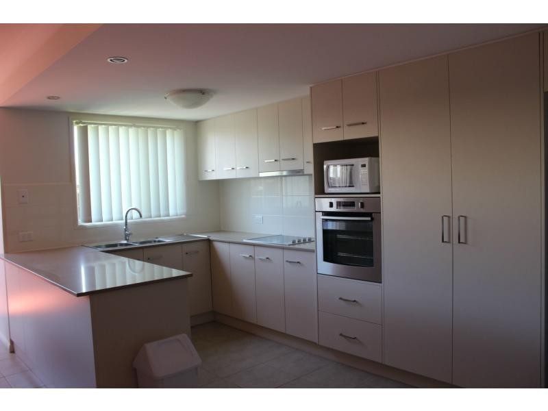 19/16 Anzac Avenue, Newtown QLD 4350