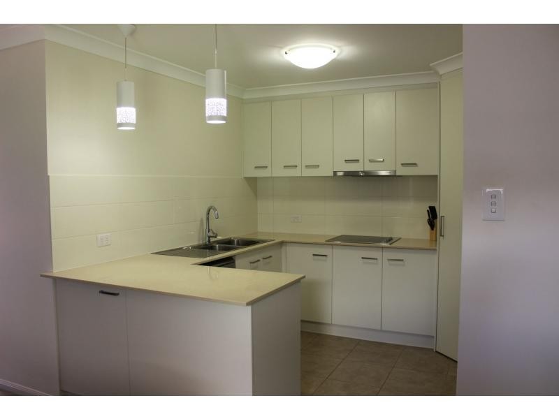 18/16 Anzac Avenue, Newtown QLD 4350