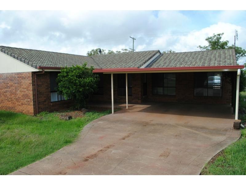 20 Carolann Street, Glenvale QLD 4350