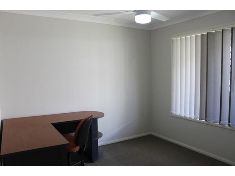 2/116-118 Taylor Street, Newtown QLD 4350