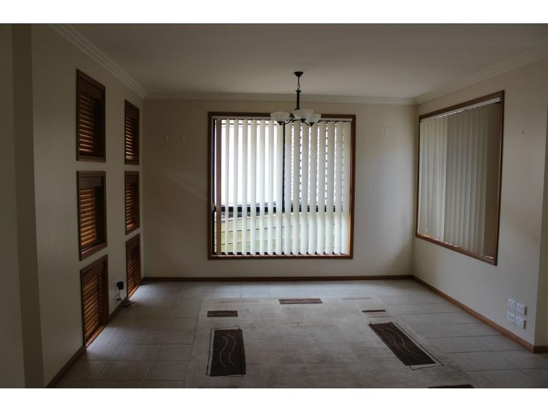 25 Willowburn Drive, Rockville QLD 4350