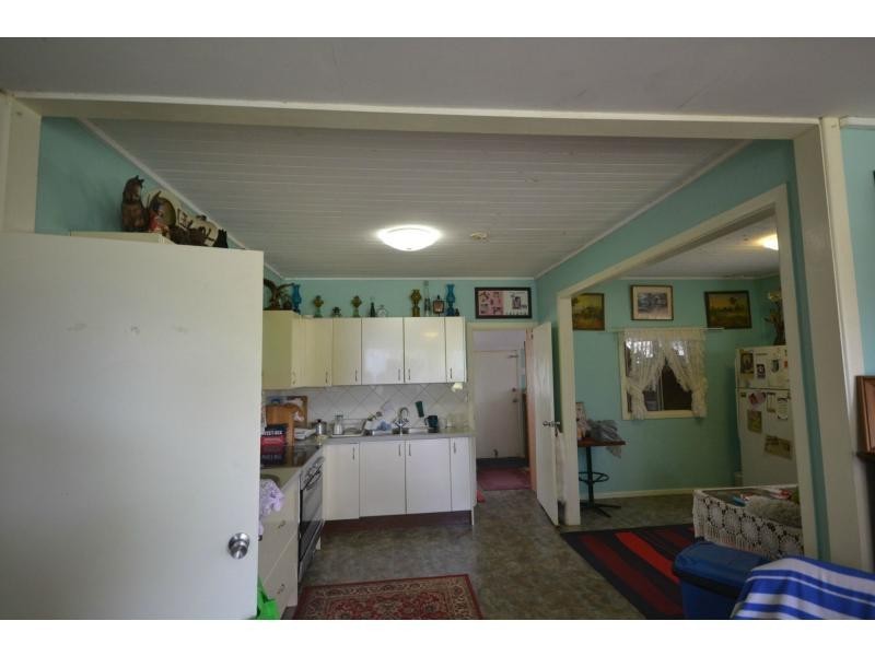 1 Roper Street, Leyburn QLD 4365