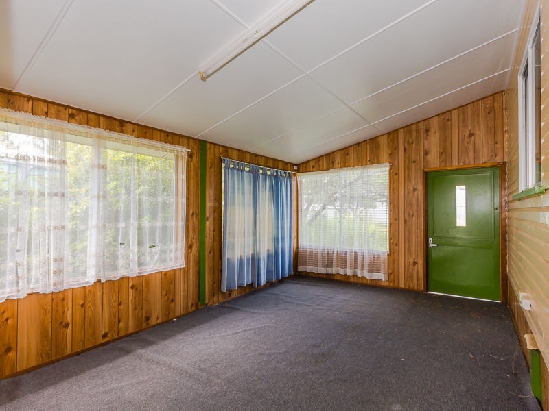 13 Nicholson Street, Dalby QLD 4405