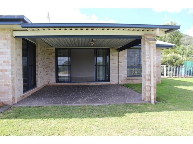12 Willow View Court, Kingsthorpe QLD 4400