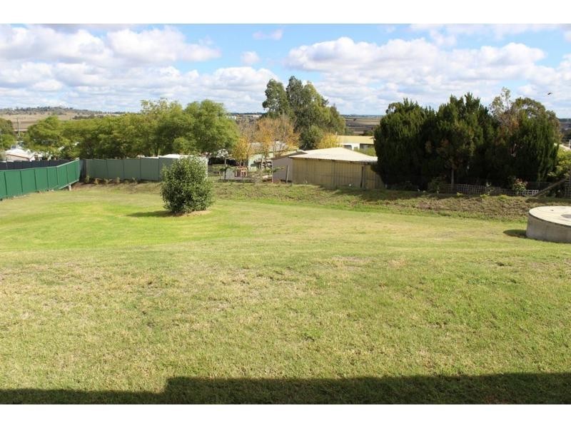 12 Willow View Court, Kingsthorpe QLD 4400