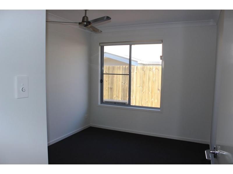 1/8 Parkview Drive, Qld, Glenvale QLD 4350