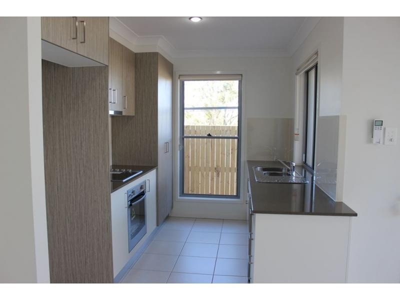 2/8 Parkview Drive, Qld, Glenvale QLD 4350