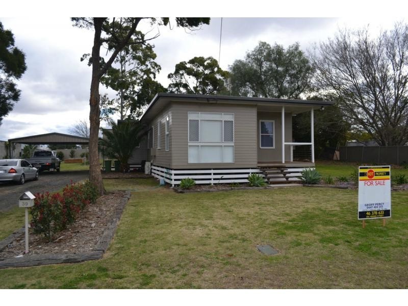 39 Gore Street, Westbrook QLD 4350
