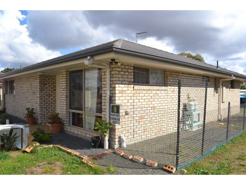 8 Railway Street, Cambooya QLD 4358