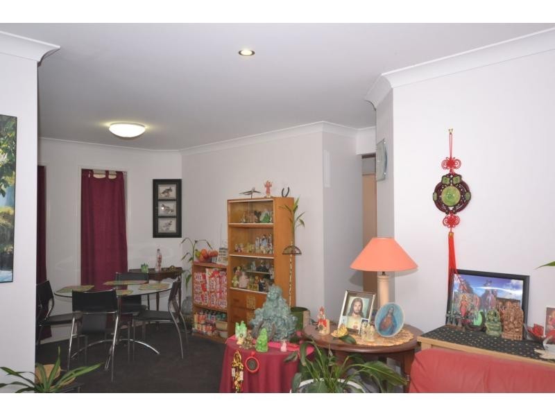 8 Railway Street, Cambooya QLD 4358