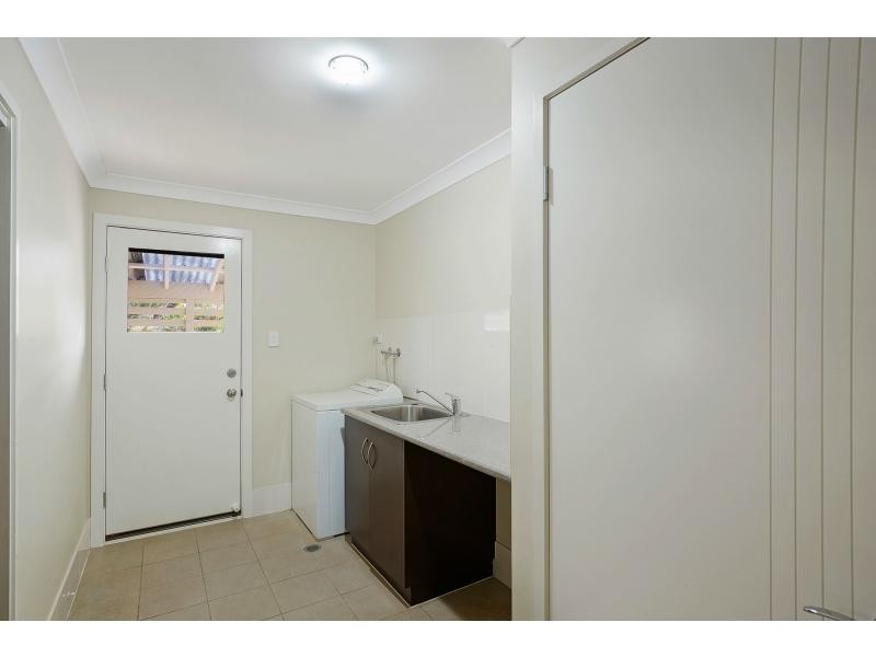 18 Gilmour Court, Harlaxton QLD 4350