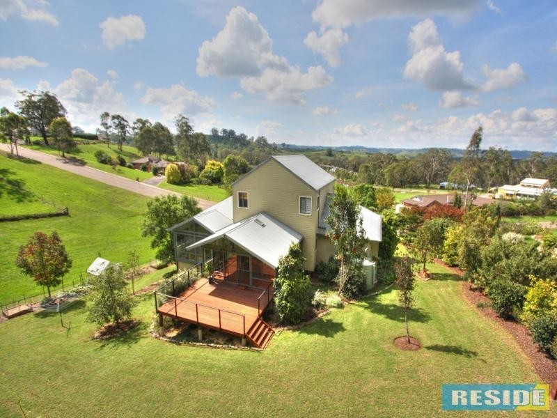 8 The Ironbarks, Picton NSW 2571