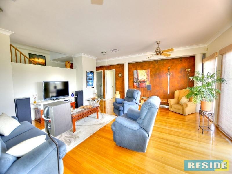 8 The Ironbarks, Picton NSW 2571