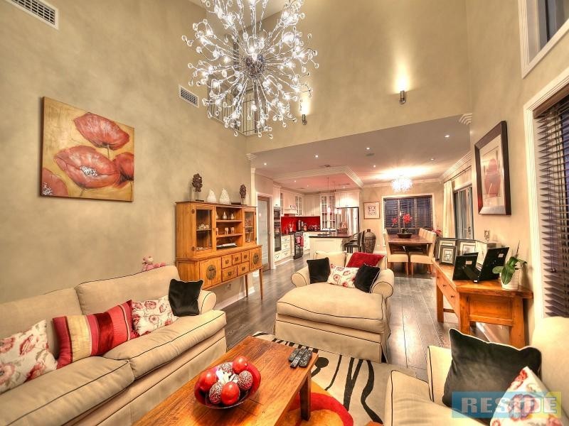 2 THE STRAIGHT, Oran Park NSW 2570