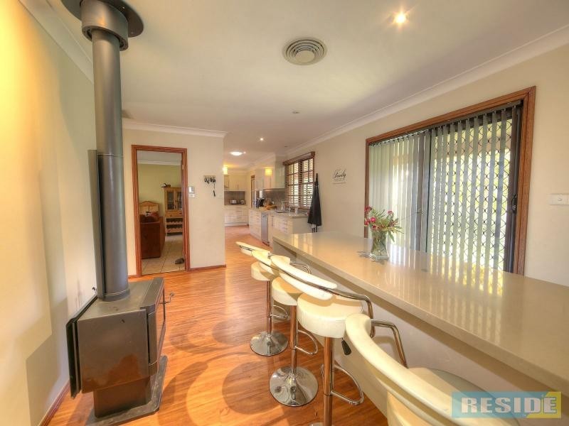 24 Campbell Street, Picton NSW 2571